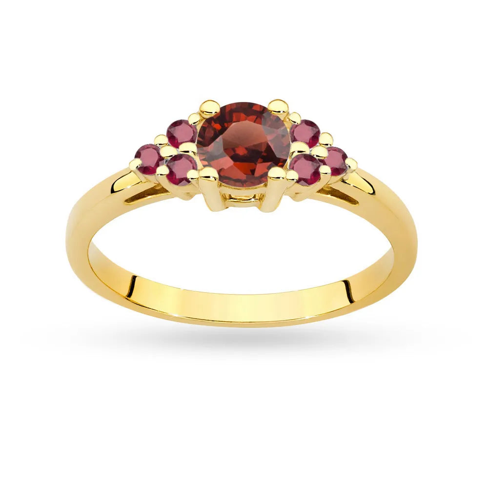 Gold 14k(585) ring with 0,60ct garnet with 6 rubies. Perfect for a gift.