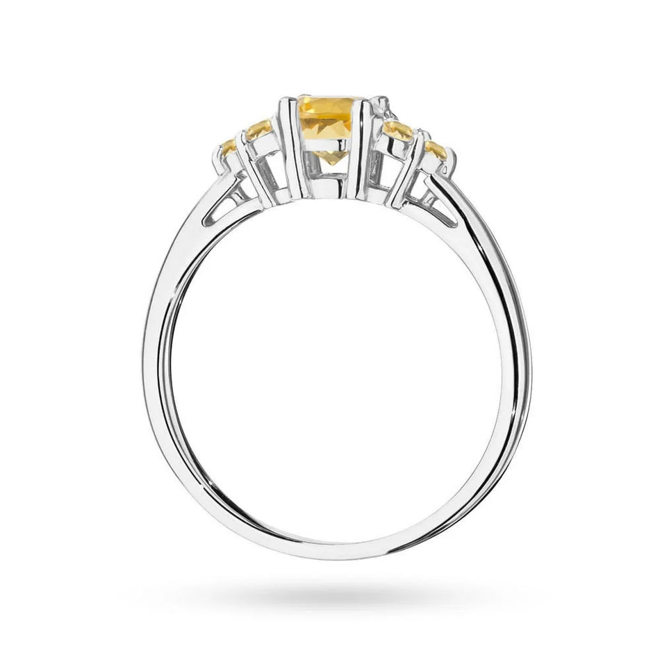Prsteň z bieleho zlata 14k(585) s 0,50 ct citrínom a 6 bronzovými diamantmi. Perfektný ako darček.