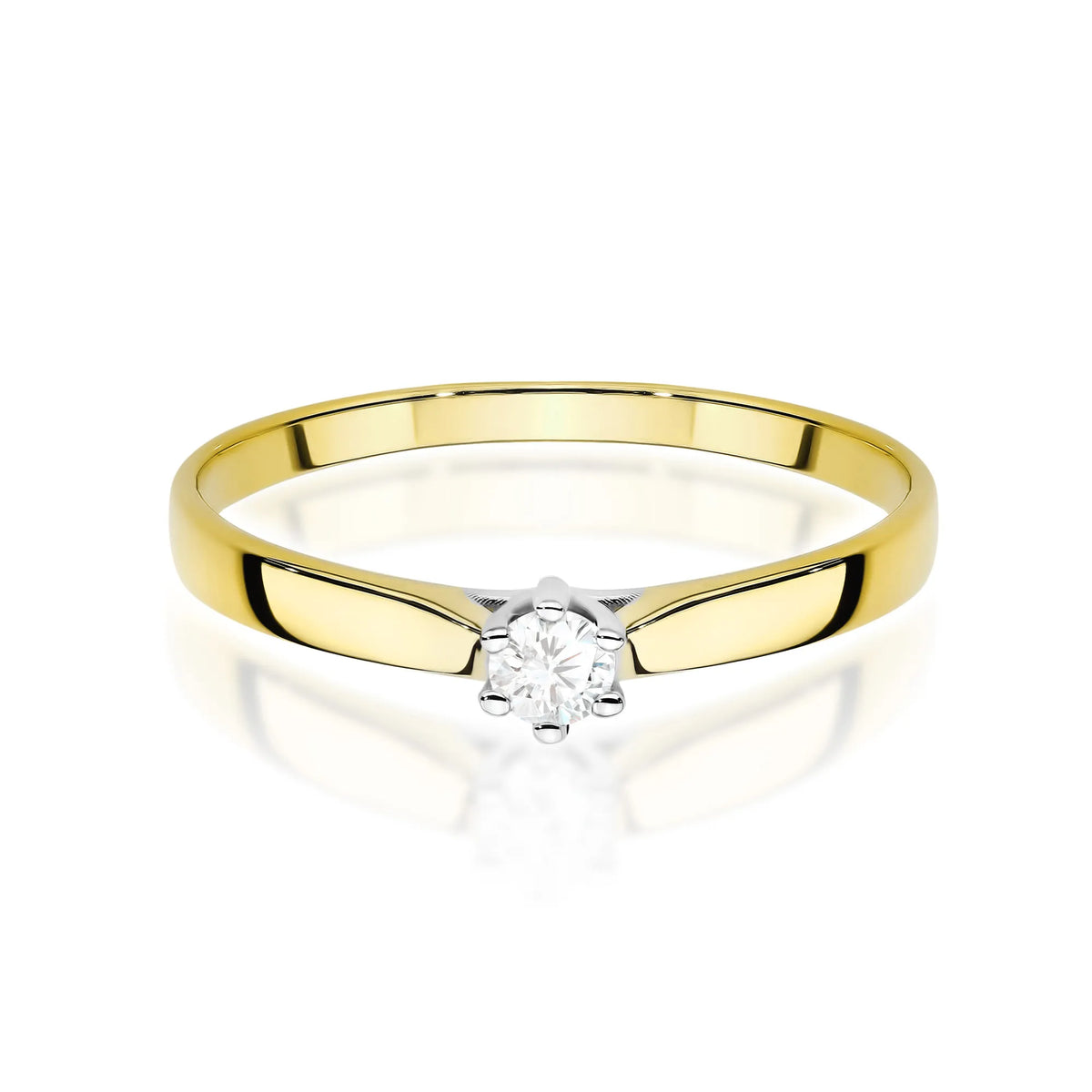 Prsteň zo žltého zlata 14k(585) s laboratórnym diamantom 0,10 ct. Je zabalený v elegantnej krabičke, ktorá je ideálna ako darček.