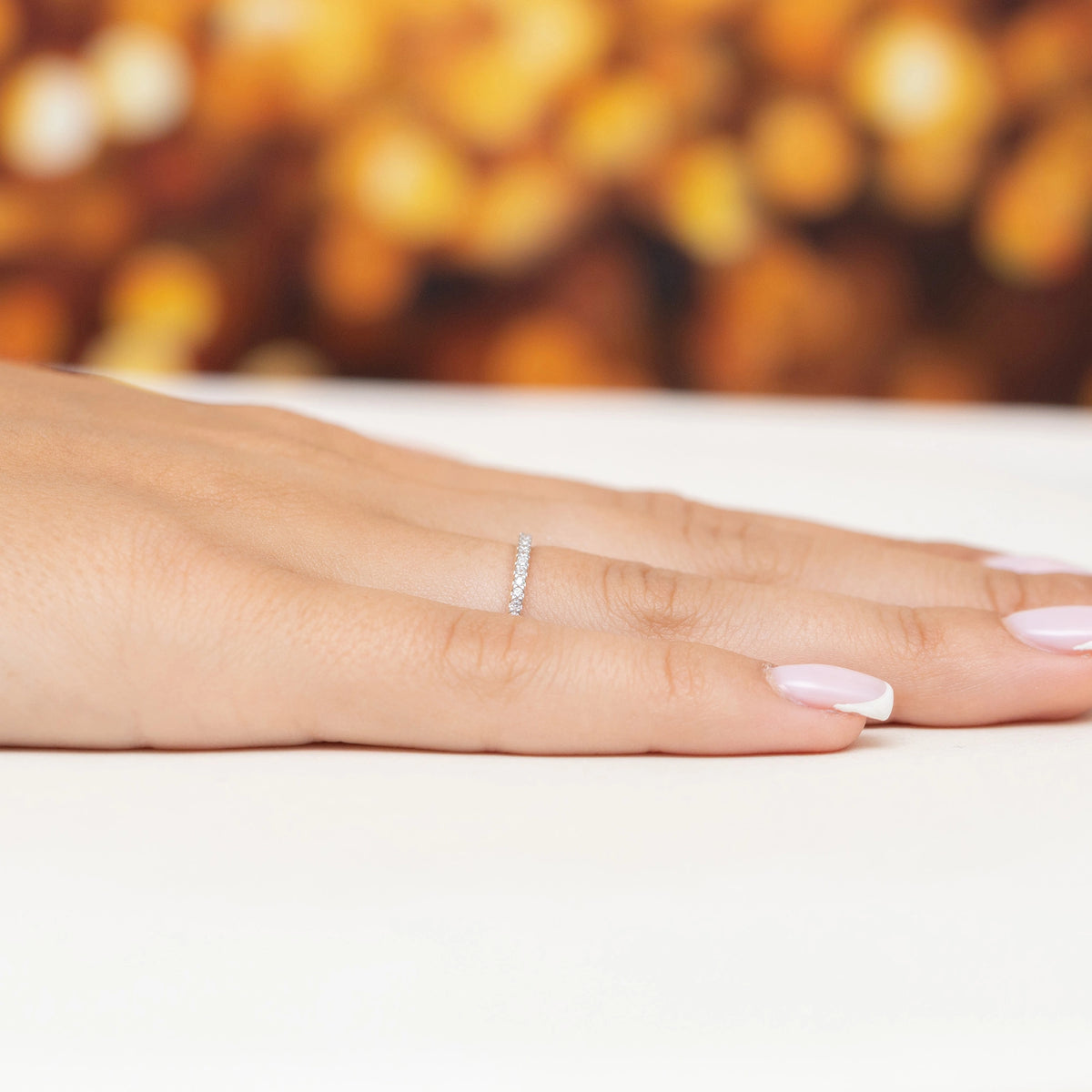 jemný zlatý prsteň so zirkónom ap085 585 b