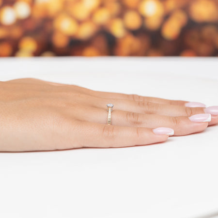 gold-ring-with-zirconia-ap141-585-b