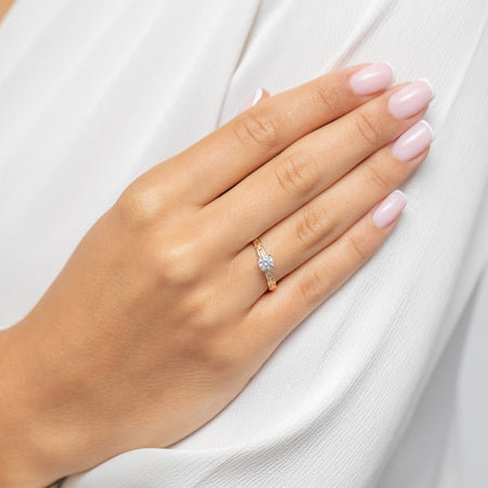 gold-ring-with-zirconia-ap146-585-b