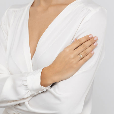 zlatý-prsteň-s-kvetom-zirkónia-ap190-585-b