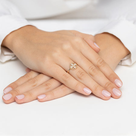 zlatý-prsteň-s-kvetom-zirkónia-ap190-585-b