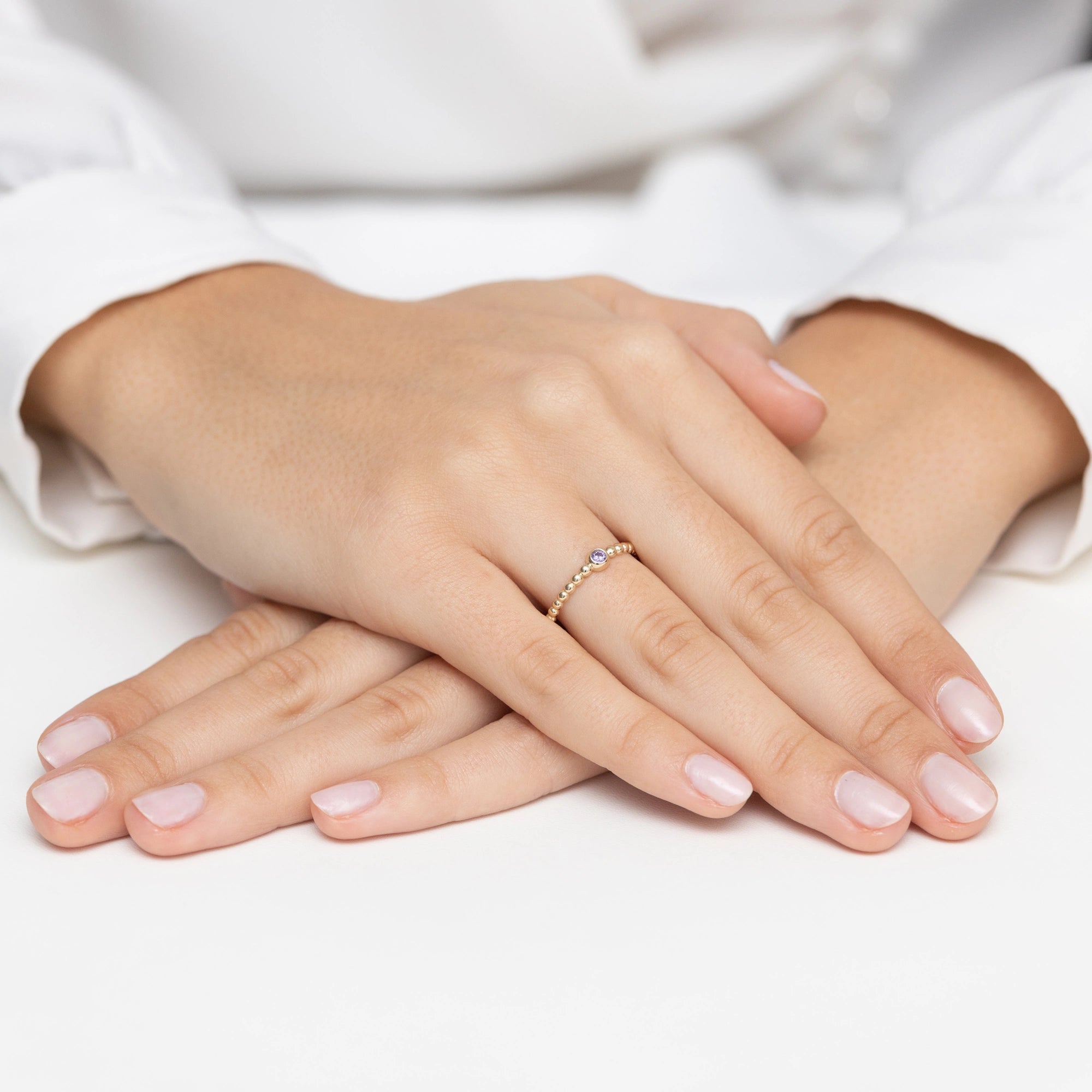 gold-ring-with-violet-zirconia-beads-ap191-585-f