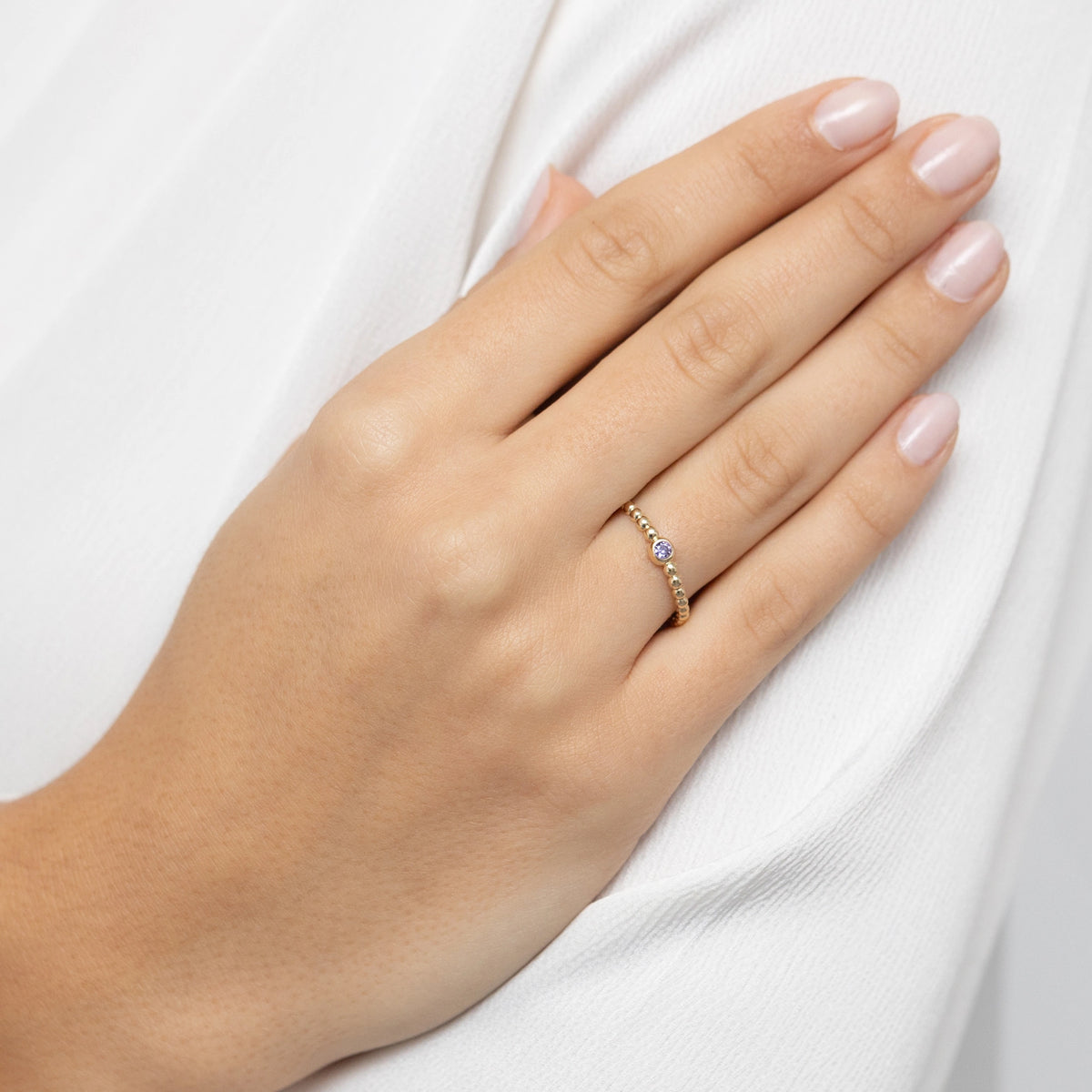 gold-ring-with-violet-zirconia-beads-ap191-585-f