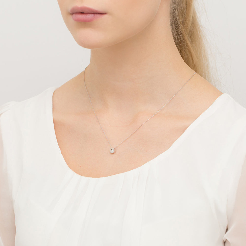 gold-celebrity-necklace-with-diamond-round-n0019