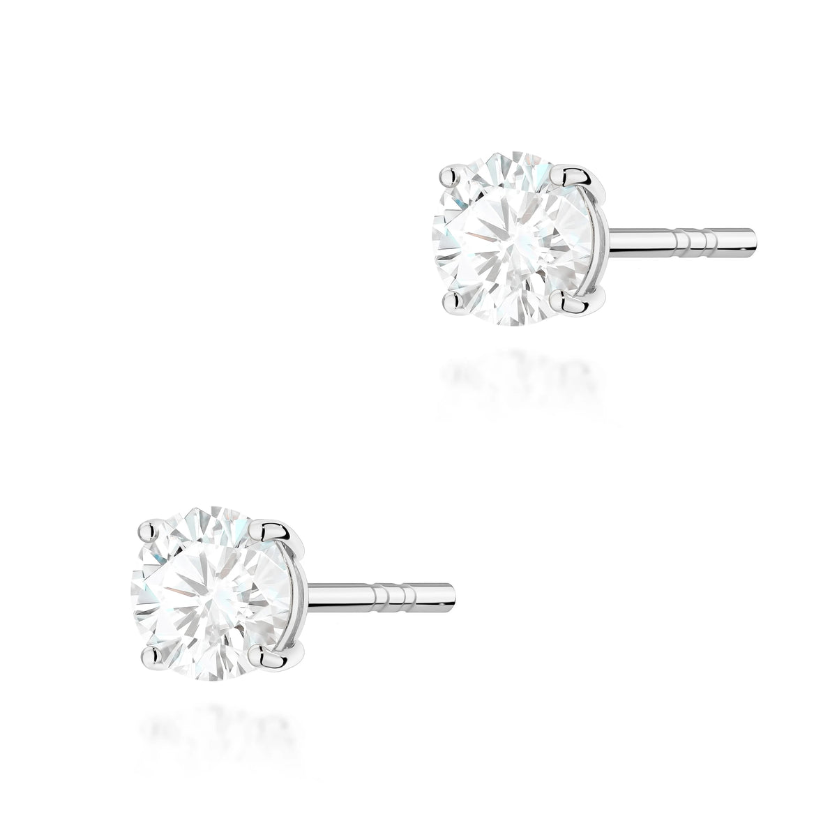 White Gold Stud Earrings with 2 × 0,50ct Round Diamonds | 585 (14k) White Gold Stud Earrings