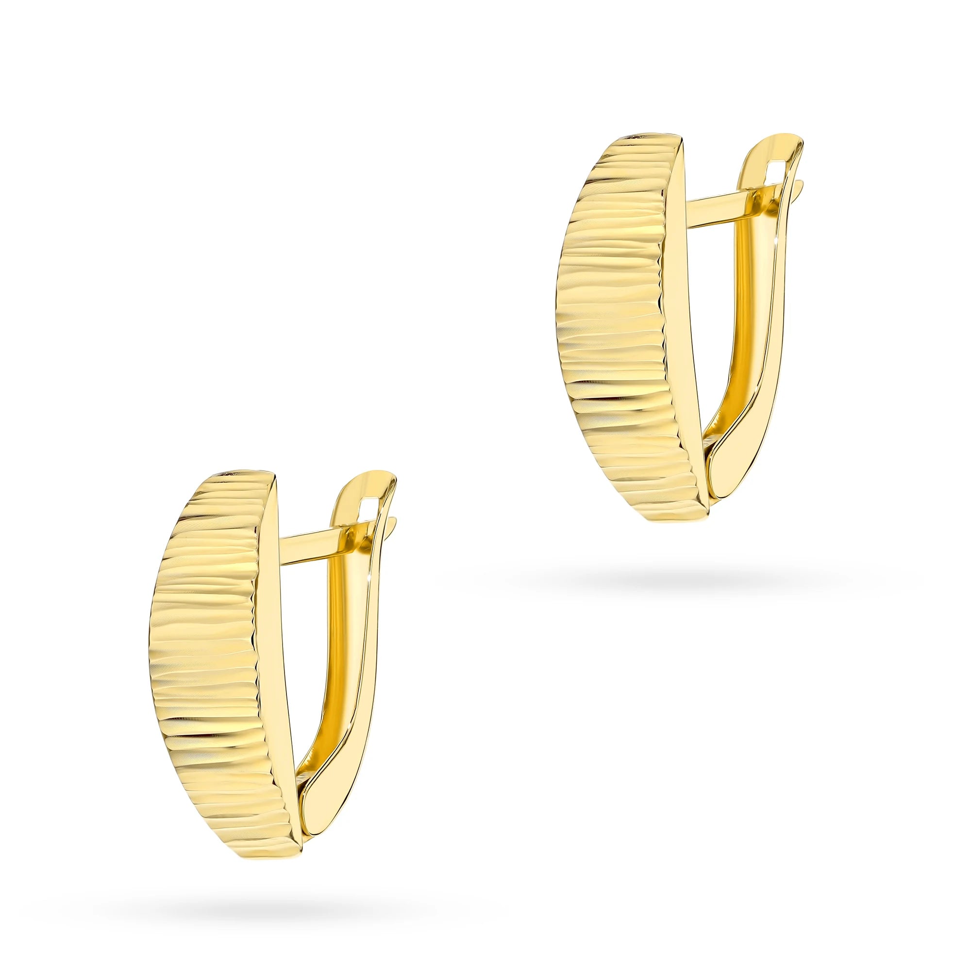 Yellow Gold Grooved Elongated Earrings | 585 (14k) Yellow Gold English Clasp Earrings