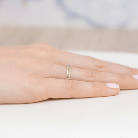 gold-ring-with-zirconia-flower-ep105-585