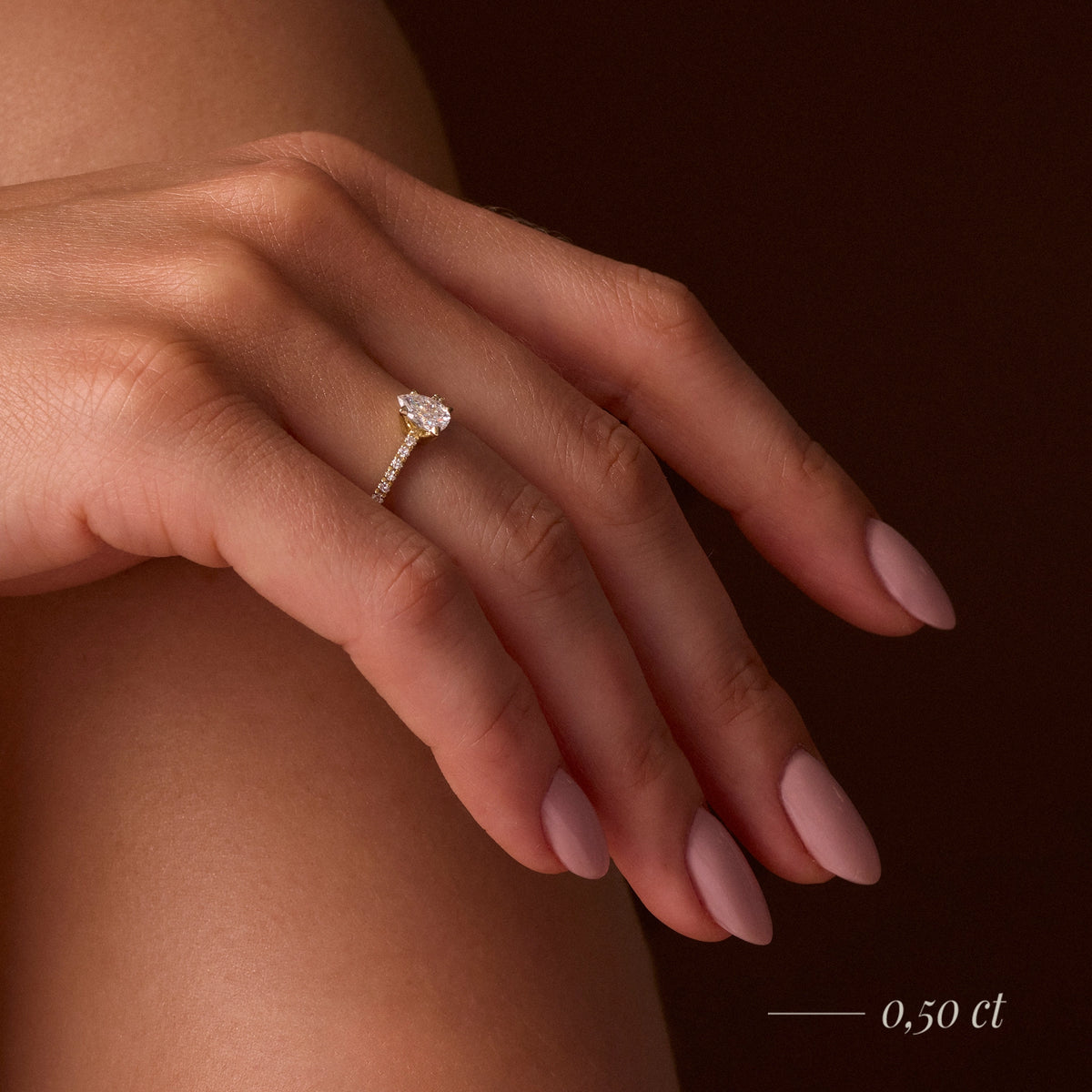 Gremari Seven Solis zásnubný prsteň z bieleho zlata s 0,15 ct lab-grown diamantom – Pear