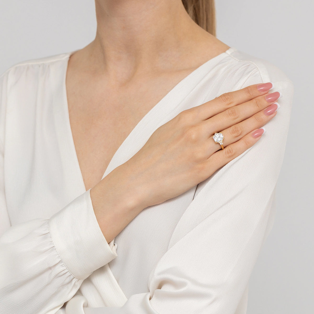 silver-ring-with-zirconia-jp075-925-bz