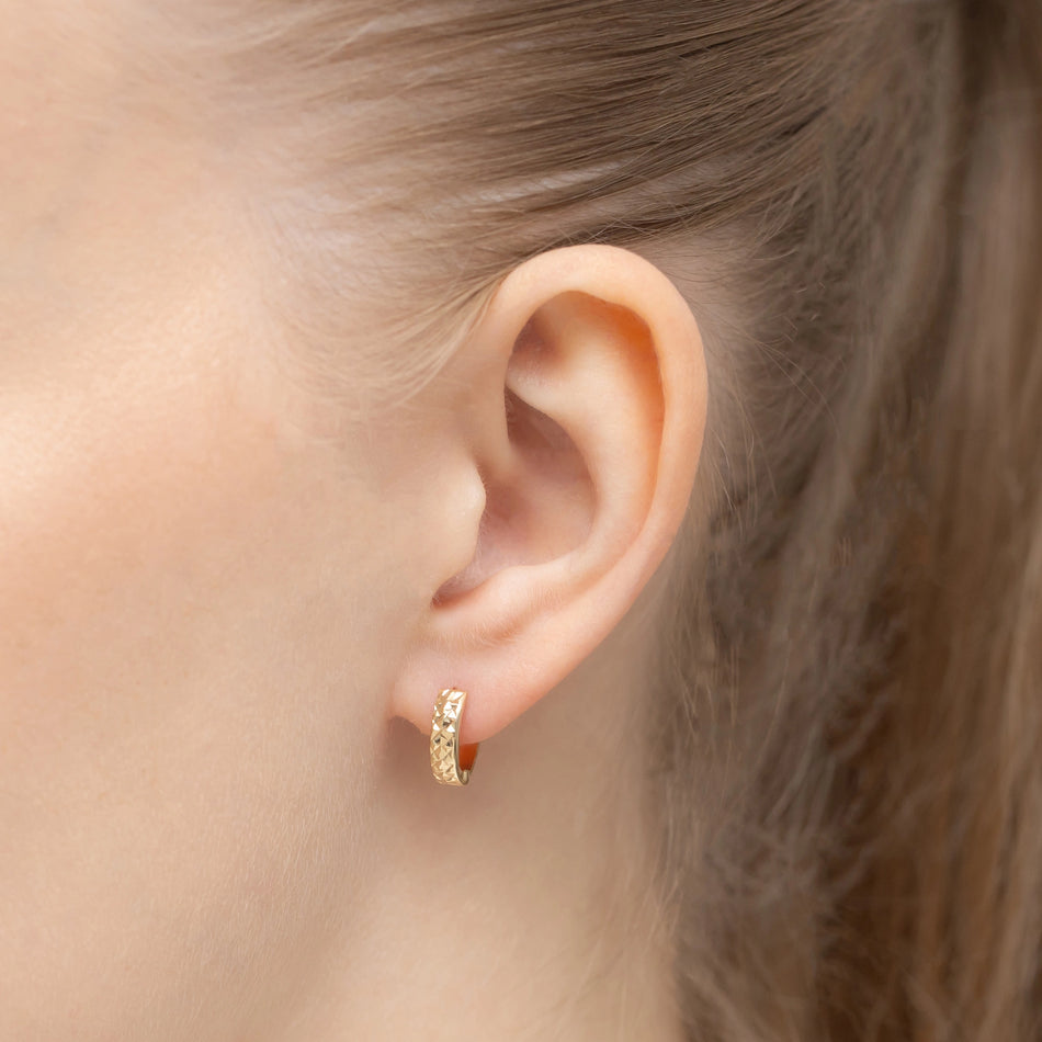 gold-earrings-with-english-clasp-k-gw-646-585