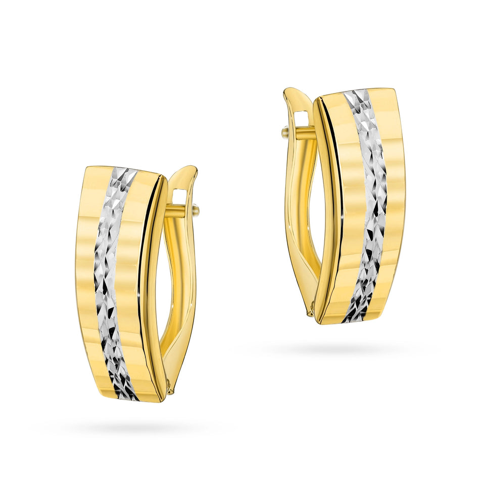 two-color-gold-earrings-with-english-clasp-k-gw-700-585