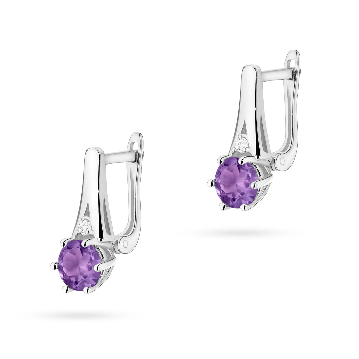 zlaté-náušnice-s-2-x-0,50ct-ametystmi-a-0,029ct-doplnkovými-diamantmi-k0572-amv-01