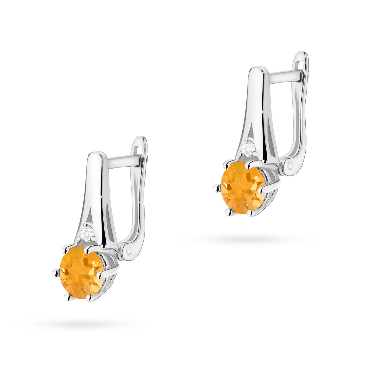 zlaté-náušnice-s-2-x-0,50ct-citrínmi-a-0,029ct-doplnkovými-diamantmi-k0572-cyi-01