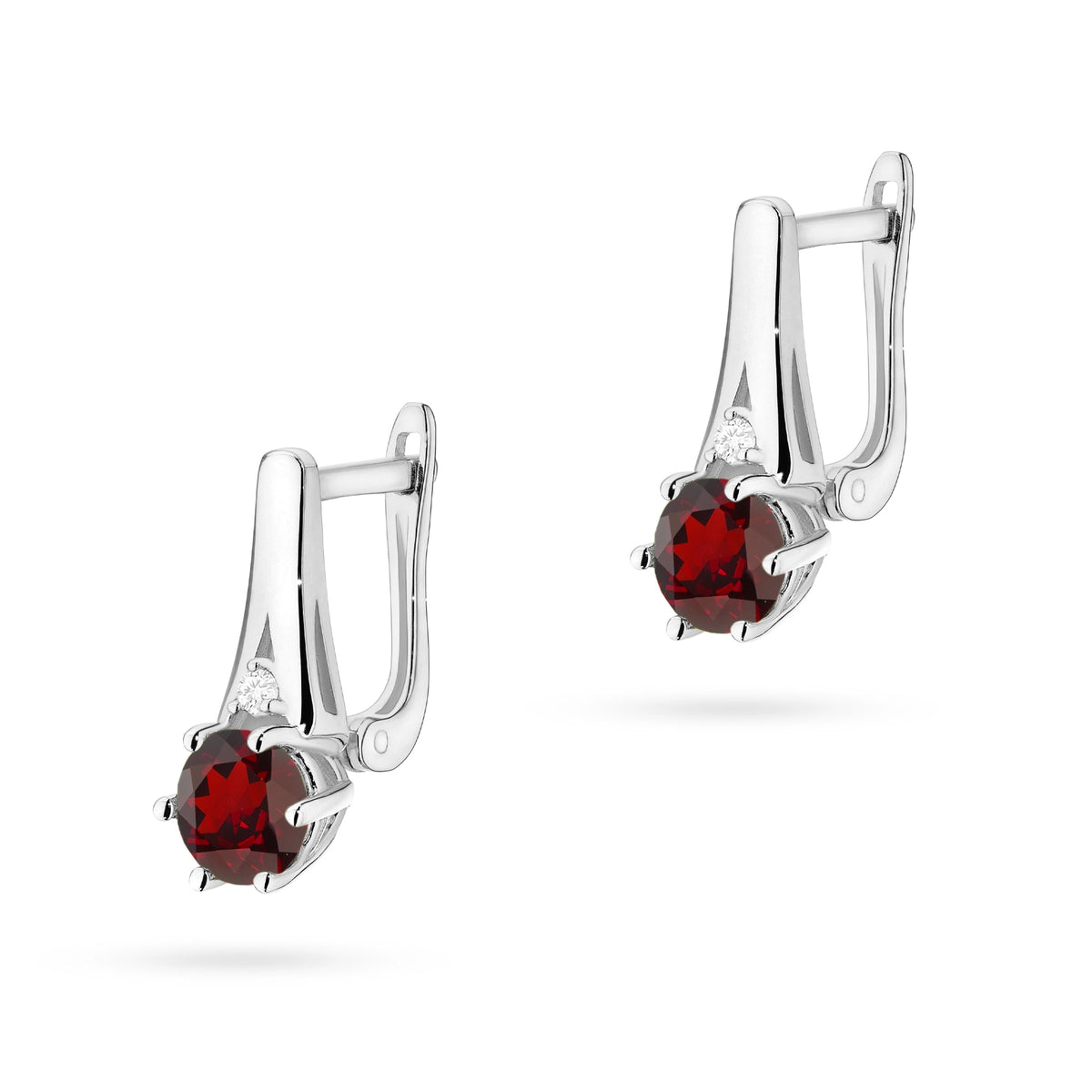 zlaté-náušnice-s-2-x-0,50ct-granáty-a-0,029ct-doplnkové-diamanty-k0572-gar-01