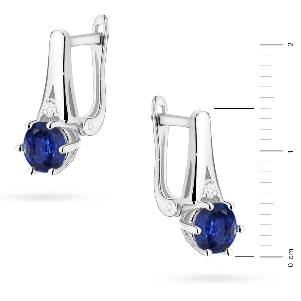 zlaté-náušnice-s-2-x-0,50ct-safírmi-a-0,029ct-doplnkovými-diamantmi-k0572-sab-01