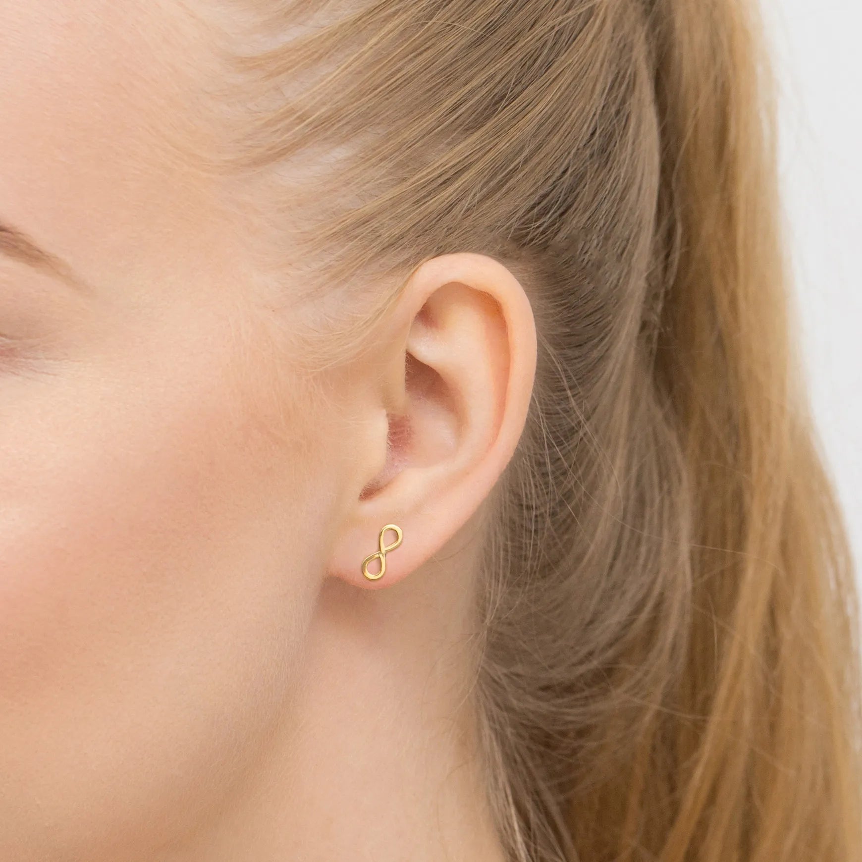 gold-stud-earrings-infinity-k360-14k-585
