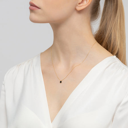 gold-necklace-with-black-agate-stone-n-gw-375-585