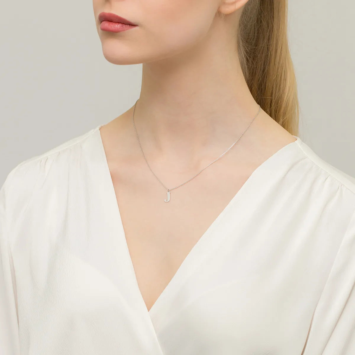 silver-necklace-letter-j-n773-925-s-j