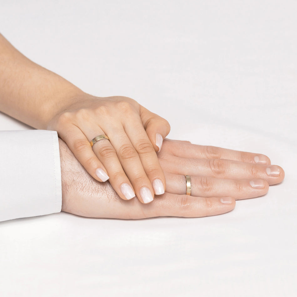 Klasické ploché fázované zlaté obrúčky na svadobné prstene 4 mm