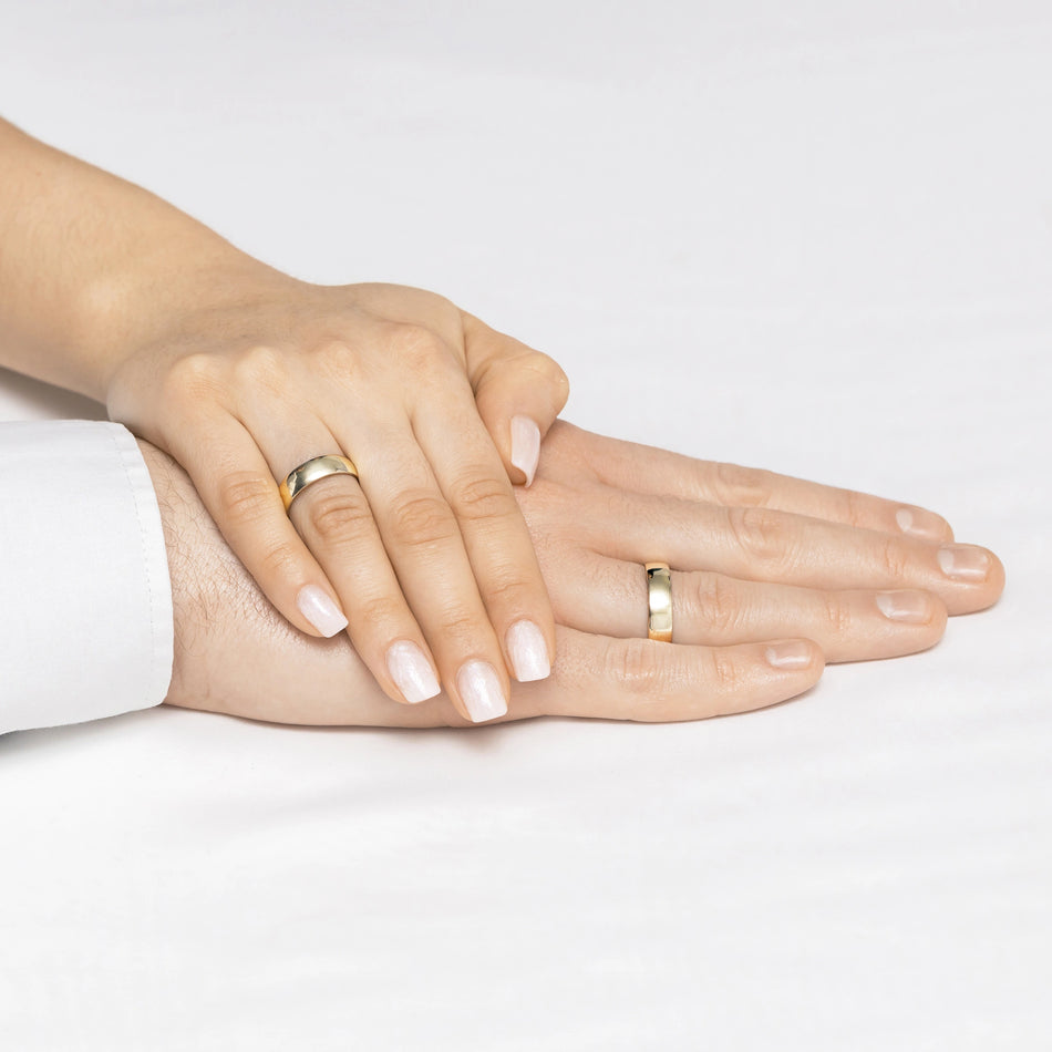 Klasický mierne zaoblený jednoduchý zlatý svadobný prsteň 6 mm