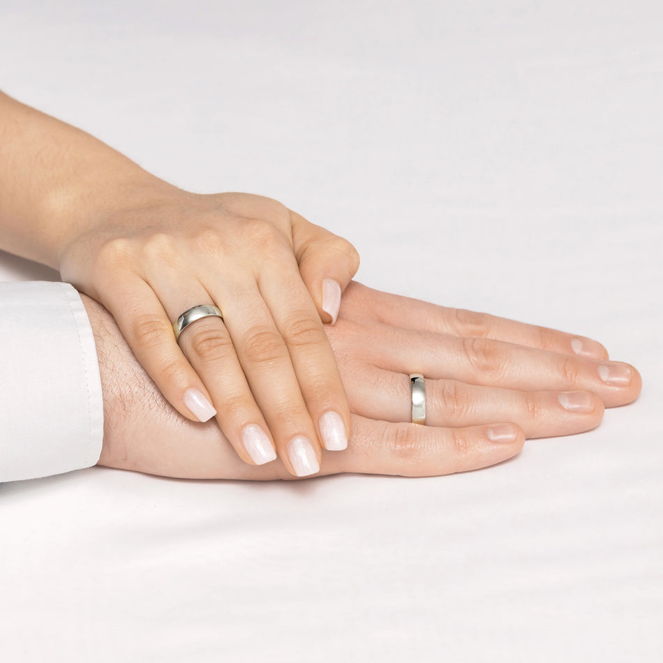 Klasické mierne zaoblené obrúčky zo zlata bielej farby 5 mm