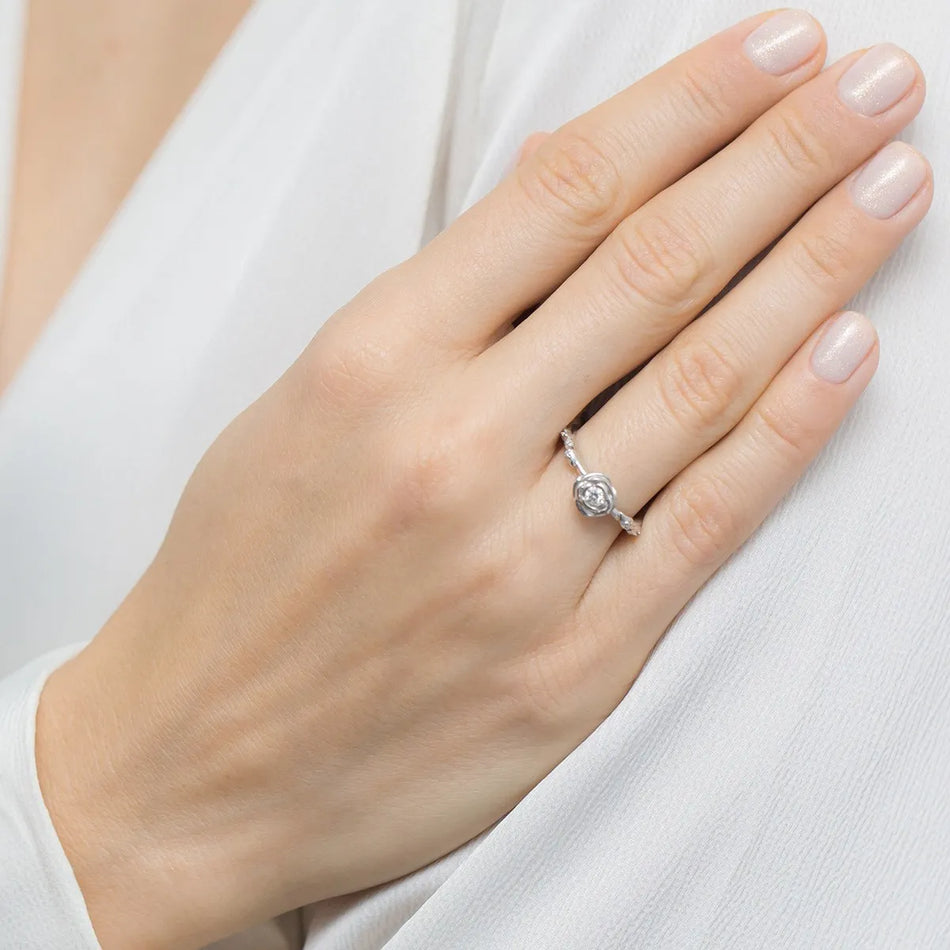 zlatý prsteň so 0,08 ct a 4×0,005 ct diamantmi p027-b0-10