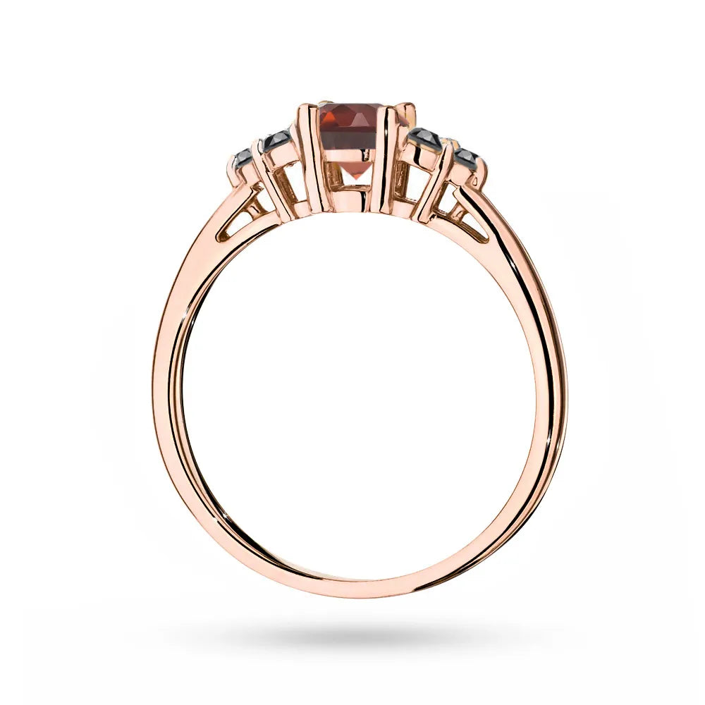 gold-ring-with-garnet-and-black-diamonds-p127