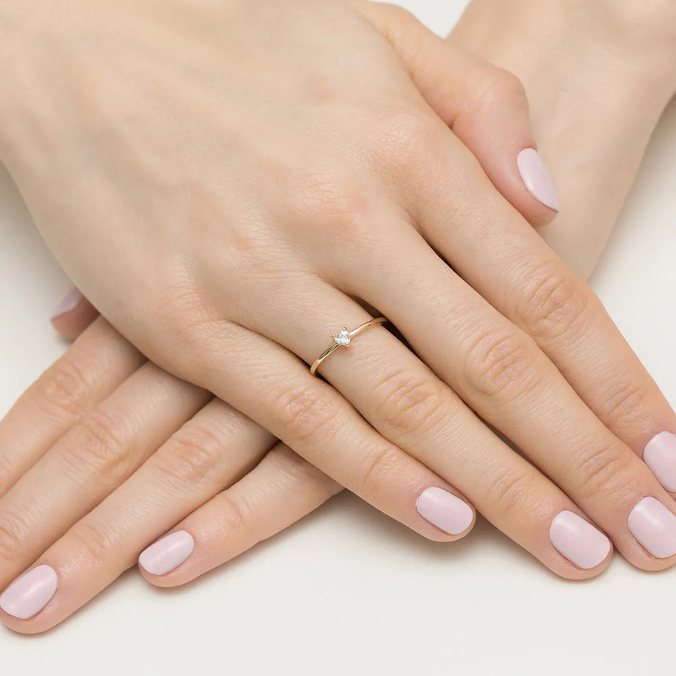 zlatý-prsteň-s-diamantom-0-10ct-p129-585-b0-10