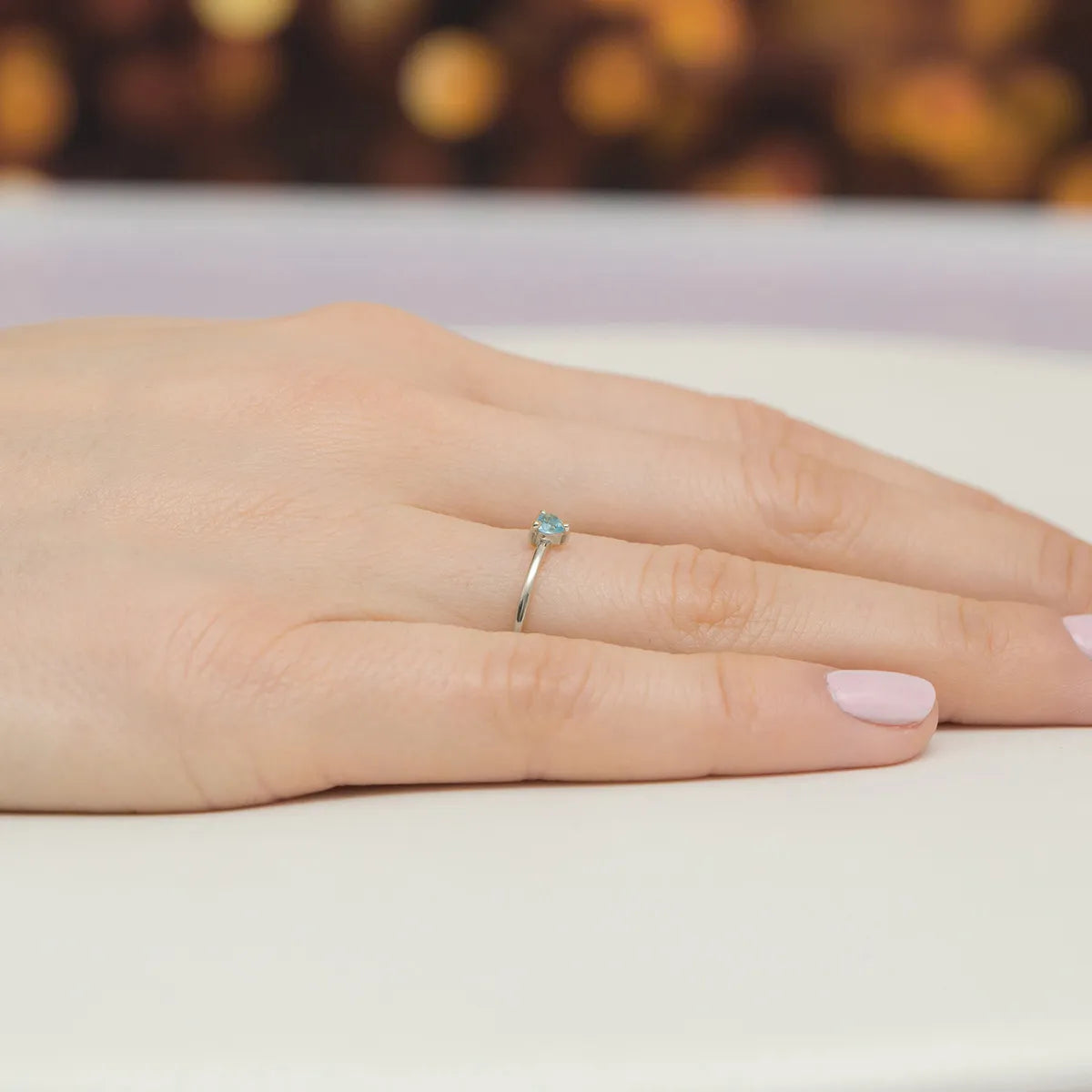zlatý-prsteň-s-topásom-0-12ct-p129-585-t0-12
