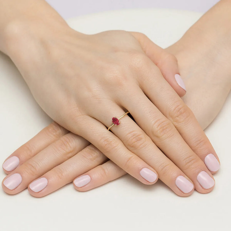 zlatý-prsteň-s-0-60ct-rubínom-p130-585-r0-60