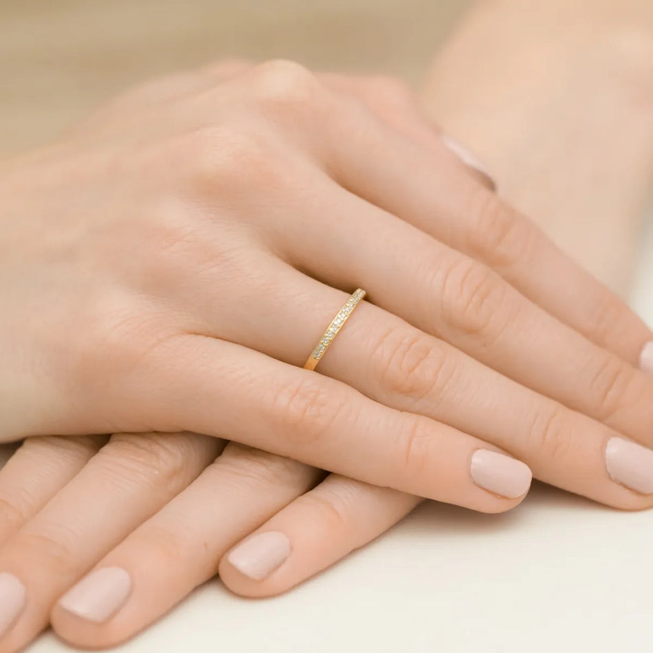 14k-gold-ring-with-zirconia-p144-375-b