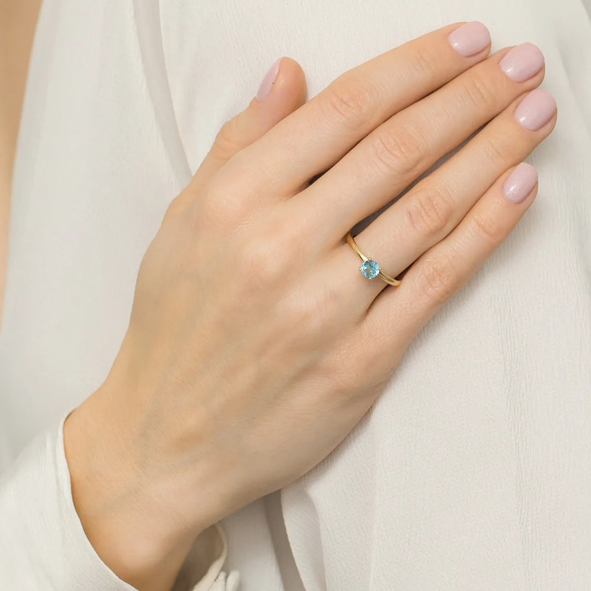 zlatý-prsteň-s-0-50ct-topásom-p149-585-t0-50