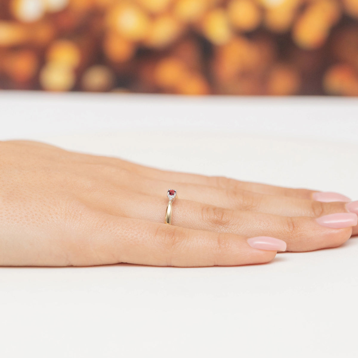 14k-gold-ring-with-red-and-white-zirconia-p180-585-c