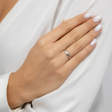 14k-gold-ring-with-zirconia-p183-585-b