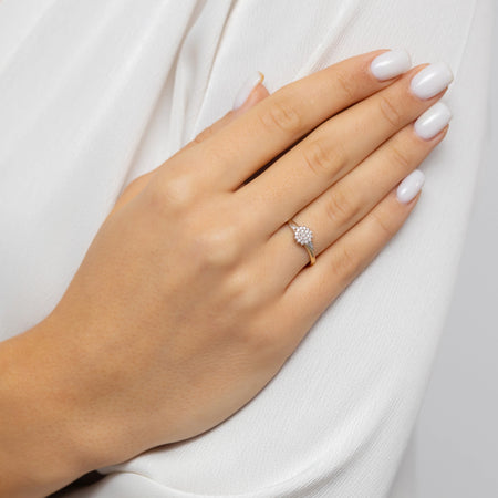 14k-gold-ring-with-zirconia-flower-p186-585-b