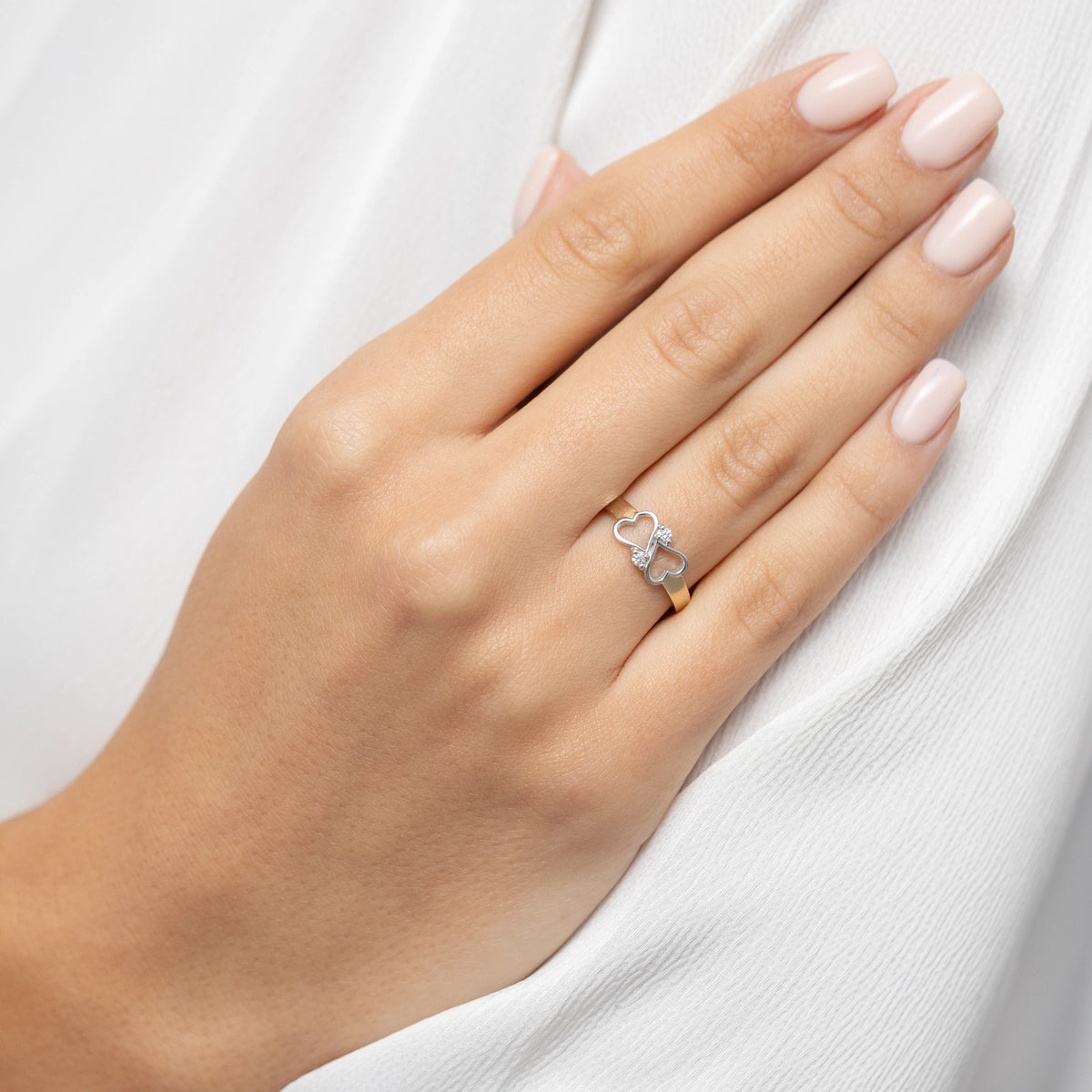 14k-gold-ring-with-zirconia-heart-p189-585-b