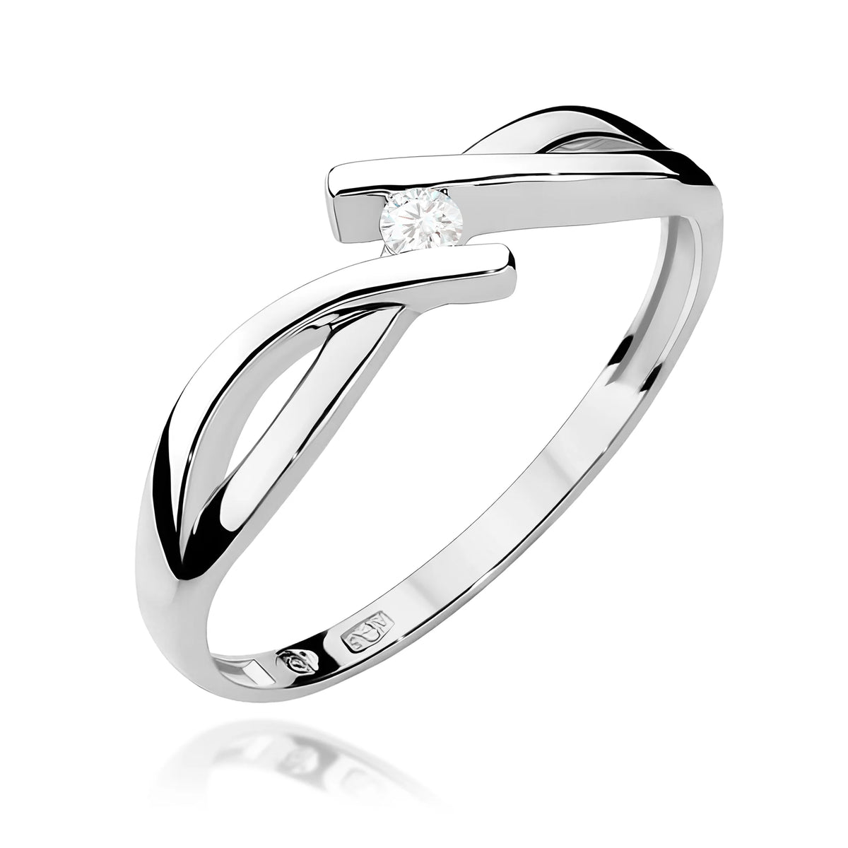 Krížený solitérny zásnubný prsteň z bieleho 14k zlata s okrúhlym diamantom 0,04 ct