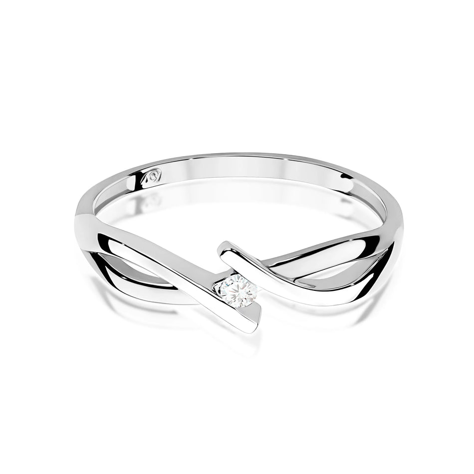 Prsteň z bieleho zlata s 0,04 ct diamantom
