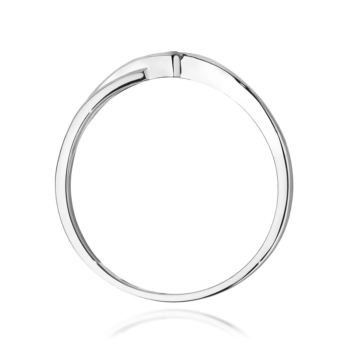 Krížený solitérny zásnubný prsteň z bieleho 14k zlata s okrúhlym diamantom 0,04 ct