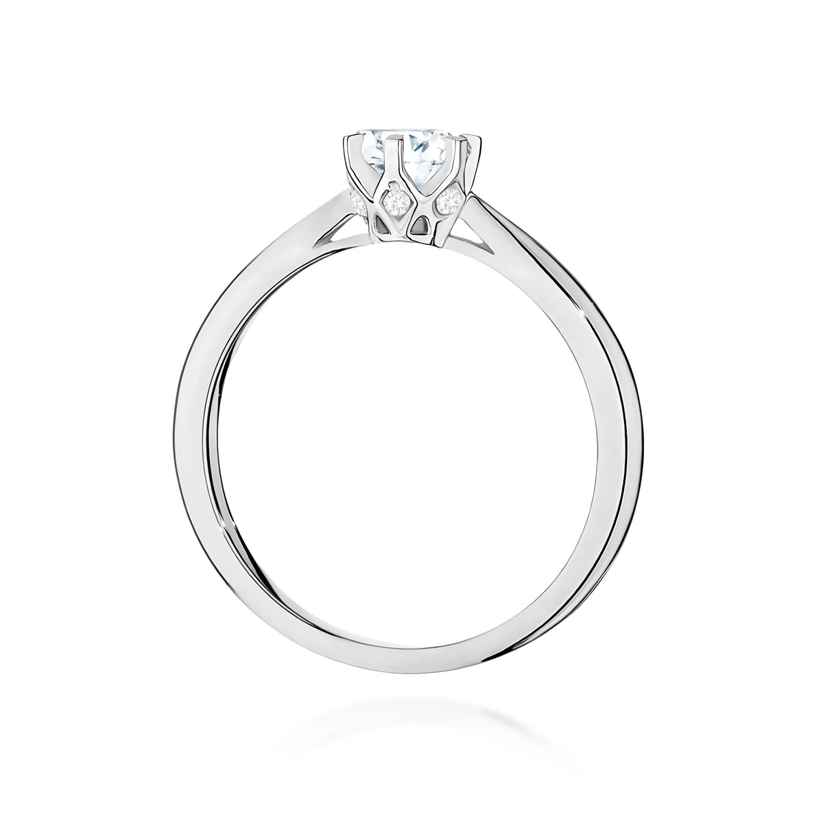 Prsteň z bieleho zlata – lab-grown diamant Round/Brilliant s hmotnosťou 0,40 ct, doplnený 6 × 0,01 ct lab-grown diamantmi
