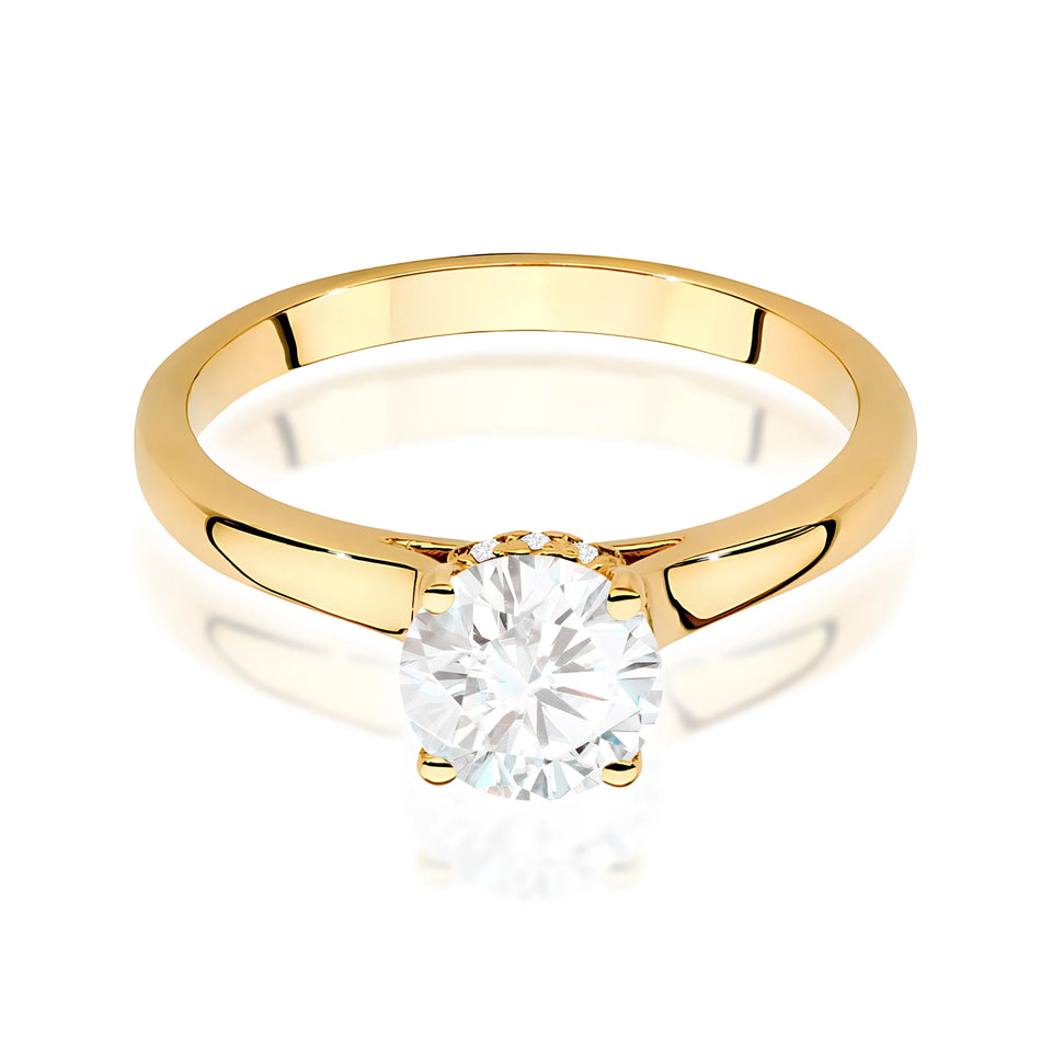 Yellow Gold Ring with Round 1,00ct Central and 0,07ct Sideline Lab-grown Diamonds