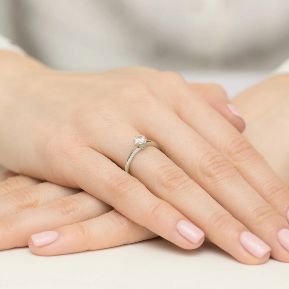 White Gold engagement ring with Round 0.50 ct Lab-grown Diamond - GREMARI fine jewelry