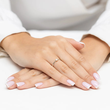 White Gold engagement ring with Round 0.15 ct Lab-grown Diamond - GREMARI fine jewelry