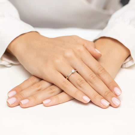 Yellow Gold engagement ring with Round 0.25 ct Central and 0.07 ct Sideline Lab-grown Diamonds - GREMARI fine jewelry