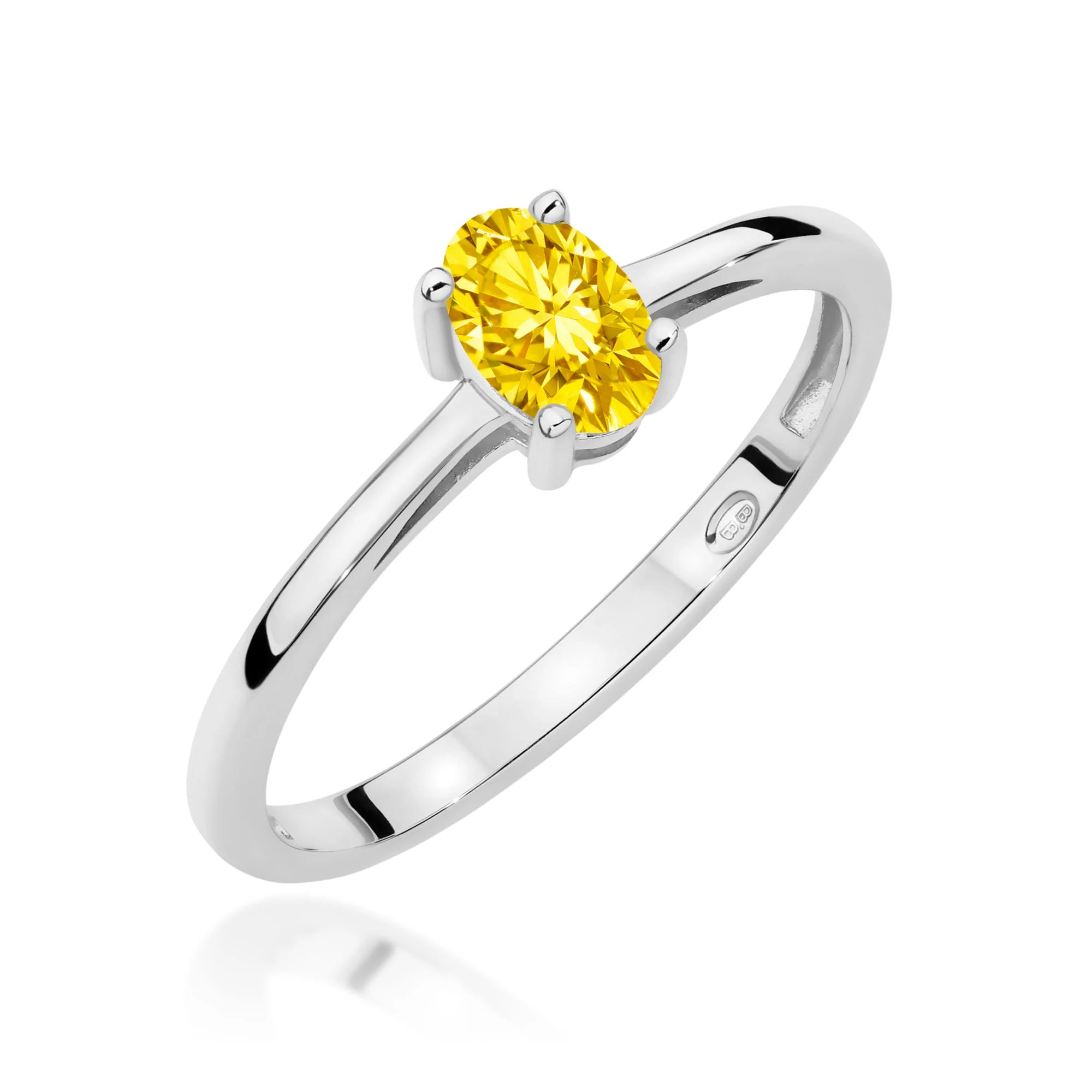 GREMARI White Gold engagement ring with Oval 0.50 ct Lab-grown Diamond