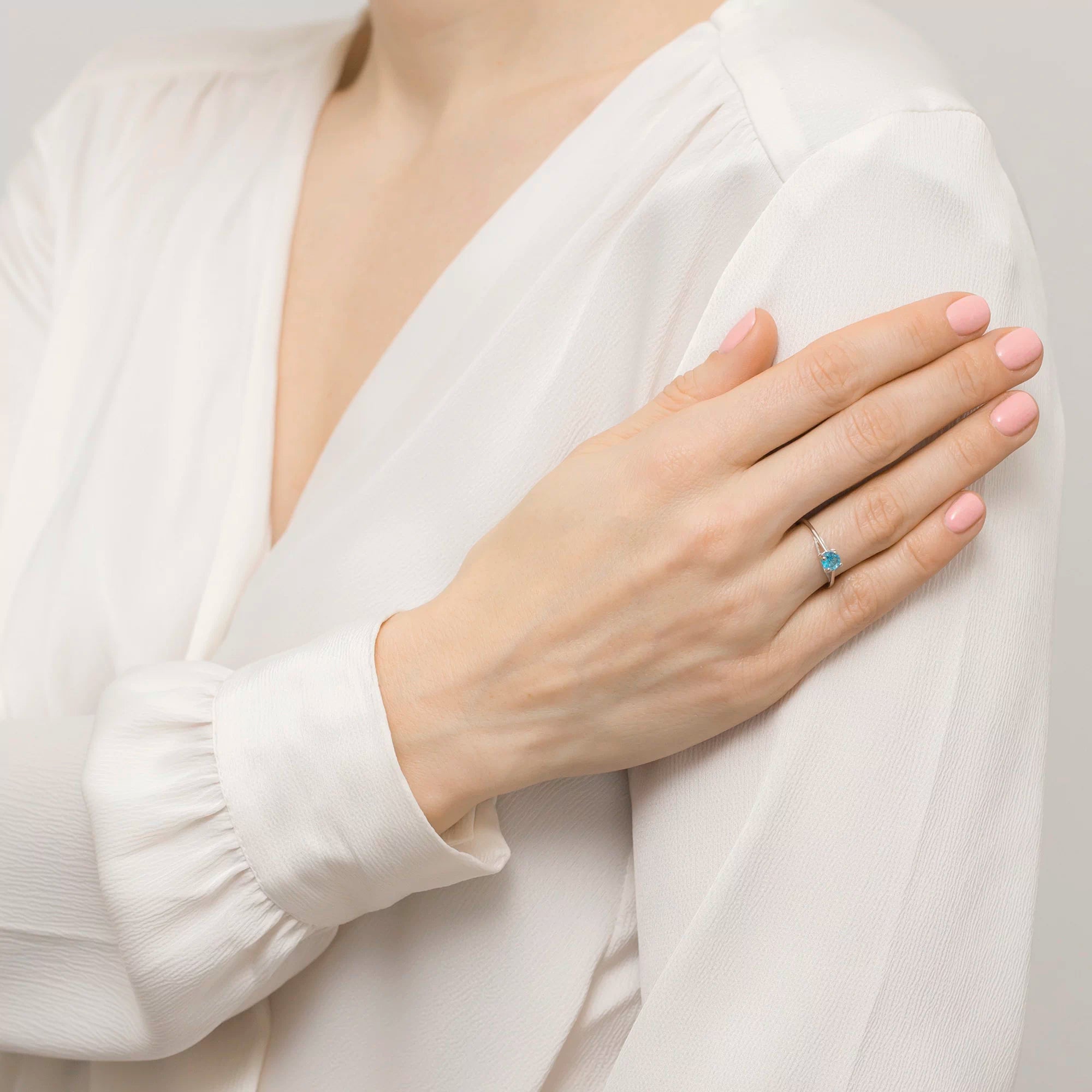 silver-ring-with-zirconia-up004-925-ns