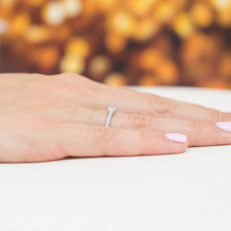 silver-ring-with-zirconia-up016-925-bs